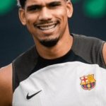 Ronald Araújo recibió una noticia que hace sonreír al Barcelona y a Marcelo Bielsa