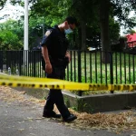 Un hispano mató a otro a puñaladas en venganza de supuesto acoso escolar