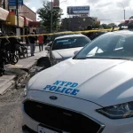 Un hombre baleado en una pierna muere mientras asistía al funeral de sus vecinos en El Bronx