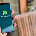 La razón por la que aparecen banderas en los mensajes de WhatsApp