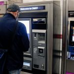 Instalaron máquinas expendedoras de tarjetas OMNY en varias estaciones del subway