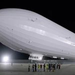 Los dirigibles están de vuelta. Y lo han hecho con una de las mayores aeronaves del mundo: 124 metros y 12 motores