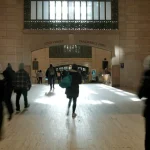 Hermanas turistas adolescentes acuchilladas mientras comían en Grand Central de Nueva York