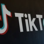 TikTok seguirá prohibido en los dispositivos estatales de Texas, ratifica un juez