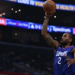 Kawhi Leonard firma millonario pacto con Clippers de tres años y $152 millones de dólares