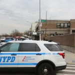 Un niño fue abandonado tras robo de auto en Queens, Nueva York