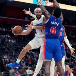 Paolo Banchero anota un triple en los últimos segundos y Magic supera 112-109 a Pistons