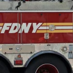 Teniente del FDNY acusado de estrangulamiento por pelea en el trabajo con un técnico médico