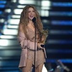 Shakira a dicho que aprendió que “está bien quejarse, pero nunca demasiado tiempo”