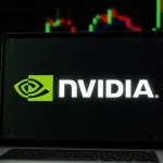 3 claves fundamentales para entender el éxito de Nvidia, la compañía cuyo valor sobrepasó al de Google y marcó un récord en la bolsa