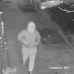 Asesinato por encargo frente a bar de karaoke en Queens: a hispano le pagaron con reloj de lujo