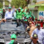 RD: Leonel Fernández recorre barrios y calles de Montecristi y Dajabón