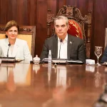 RD: Luis Abinader y sus ministros evalúan temas prioritarios