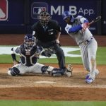 Teóscar Hernández decide con un doble en la undécima el triunfo de Dodgers sobre Yankees