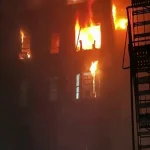 Dos personas mueren en voraz incendio en Washington Heights