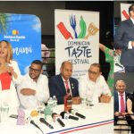 Reconocen 12 periodistas y comunicadores en apertura del Dominican Taste Festival 2024  anunciando actividades del 26 al 30 de junio