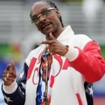 Snoop Dogg y Laetitia Casta llevarán la antorcha olímpica en los Juegos de París