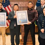 El NYPD reconoce a dos migrantes venezolanos como héroes