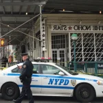 Maestra recibe disparo en plena aula por una bala perdida en El Bronx, New York