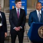 Nuevas piezas entran y otras salen del “rompecabezas” del gobierno de la Ciudad de NY