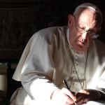 Tiembla el Vaticano | El Papa Francisco afirmó que la Torah ya no tiene el mismo significado