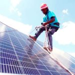 RD: Sugieren equilibrar reglas sobre los paneles solares