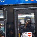 Una corte desestimo la demanda de Nueva York contra Texas para evitar la llegada de autobuses con migrantes