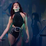 Dua Lipa cancela concierto por “problemas de seguridad”